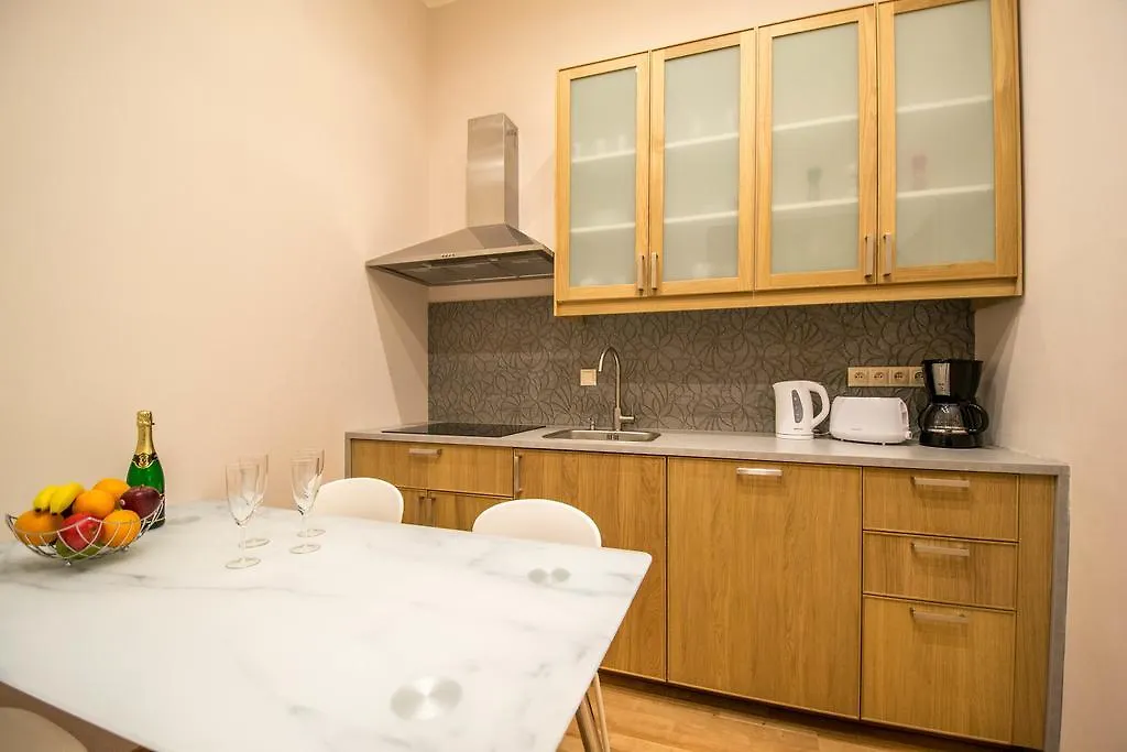 Bourgeois Apartment In Cultural Heritage Building By Ruterra Prague Czech Republic